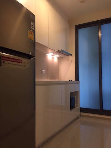 rhythm-sukhumvit-42-fully-furnished-ready-to-move-in-beautiful-view-near-bts-ekkamai