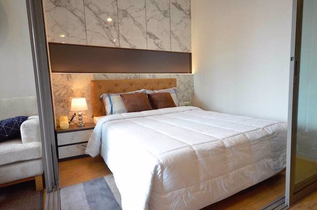 siamese-surawong-beautiful-room-fully-furnished-near-mrt-sam-yan-bts-sala-daeng