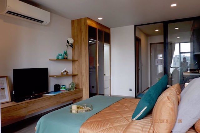 rhythm-ekamai-fully-furnished-20th-floor-sukhumvit-63-bts-ekkamai