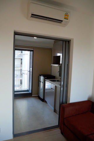 whizdom-connect-fully-furnished-peaceful-near-bts-punnawithi