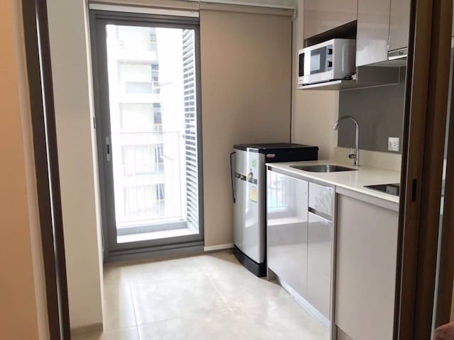 whizdom-connect-fully-furnished-peaceful-near-bts-punnawithi