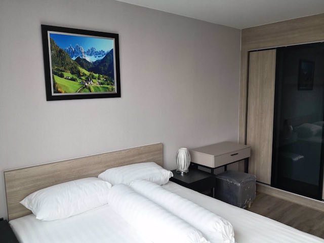 the-teak-sukhumvit-39-beautiful-room-clean-near-bts-phrom-phong
