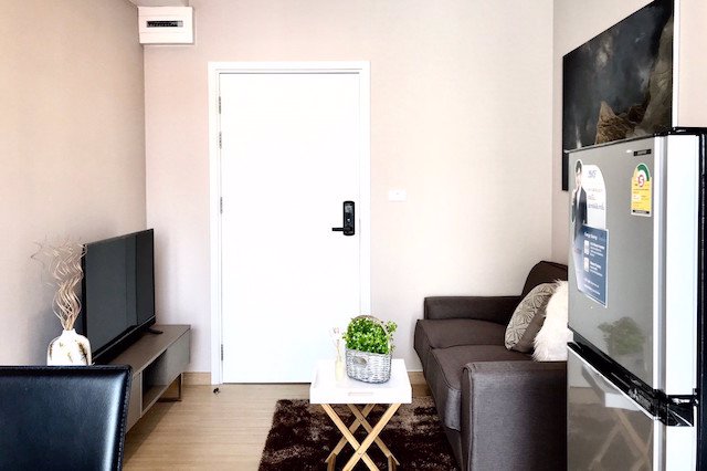 the-tree-onnut-station-beautiful-nice-view-bts-onnut