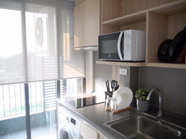 ideo-o2-bangna-beautiful-decoration-beautiful-view-18th-floor-near-bts-bang-na