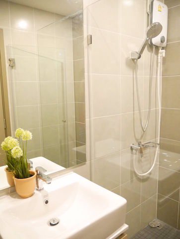 ideo-o2-bangna-beautiful-decoration-beautiful-view-18th-floor-near-bts-bang-na