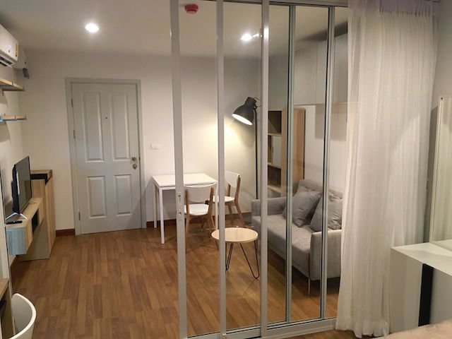 regent-home-sukhumvit-81-beautiful-luxury-decoration-ready-to-move-in-near-bts-on-nut