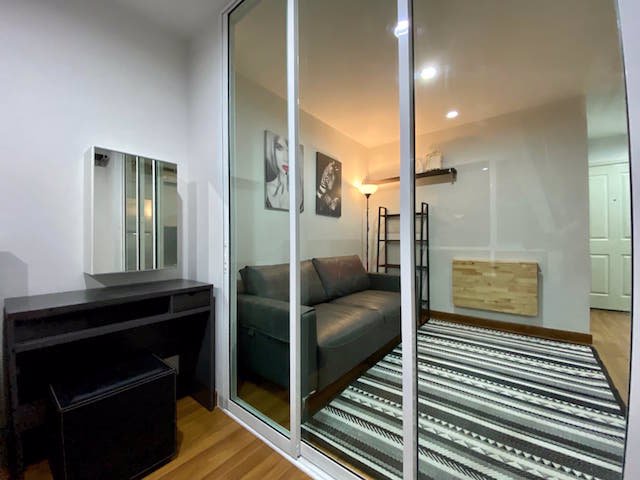 regent-home-sukhumvit-81-luxury-beautiful-decoration-clean-bts-onnut