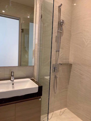 ashton-silom-เฟอร์ครบ-ห้องสวย-สะอาด-พร้อมเข้าอยู่-ใกล้-bts-ช่องนนทรี-สีลม