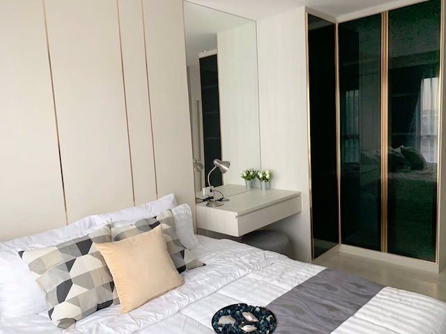 life-sukhumvit-48-2-bedrooms-beautiful-decorated-peaceful-bts-phra-khanong