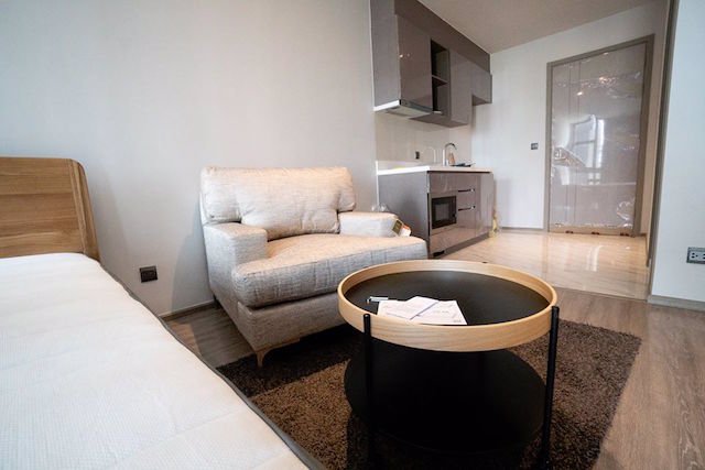 rhythm-ekamai-clean-26th-floor-ready-to-move-in-bts-ekkamai