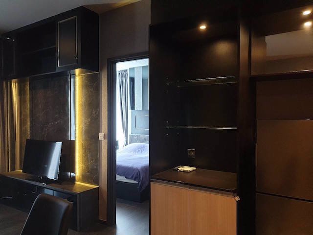edge-sukhumvit-23-beautiful-decoration-peaceful-clean-bts-asoke-mrt-sukhumvit