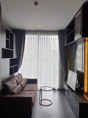 edge-sukhumvit-23-beautiful-decoration-peaceful-clean-bts-asoke-mrt-sukhumvit
