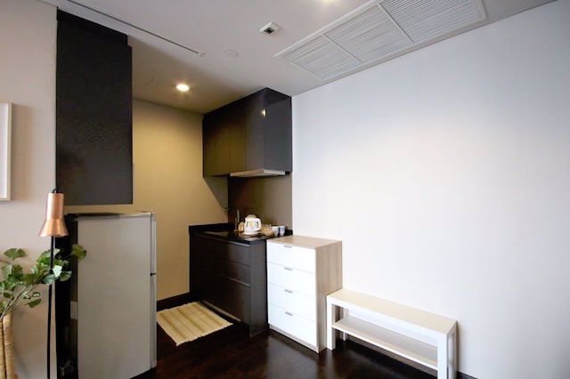 the-lumpini-24-fully-furnished-beautiful-view-26th-floor-bts-phrom-phong