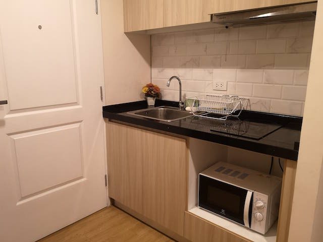 the-light-newyork-sukhumvit-64-nice-room-near-bts-punnawithi