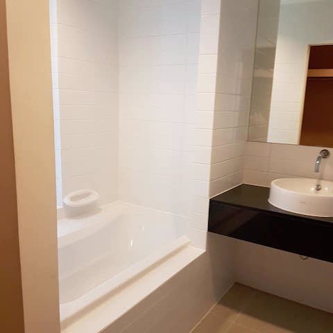 ideo-mix-sukhumvit-103-fully-furnished-peaceful-private-bts-udom-suk