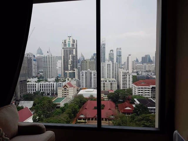 the-esse-asoke-clean-peaceful-beautiful-view-bts-asoke