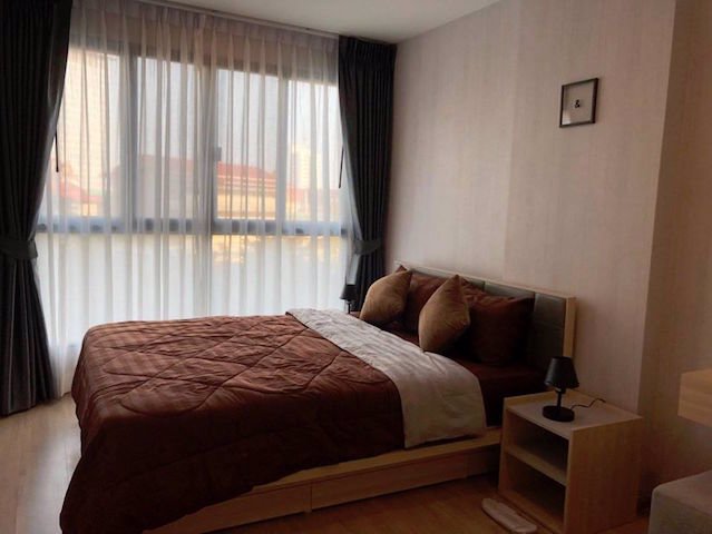 ideo-o2-near-bts-bang-na-clean-peaceful-fully-furnished