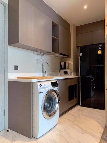 rhythm-ekamai-beautiful-view-fully-furnished-bts-ekkamai