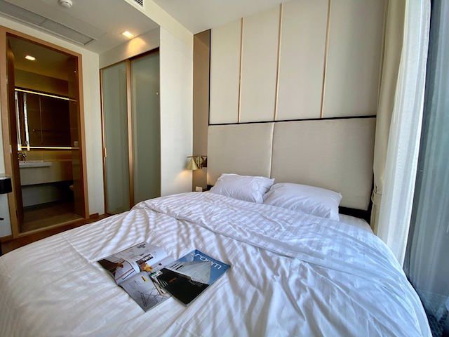noble-be-33-2-bedrooms-nice-decorated-fully-furnished-bts-phrom-phong
