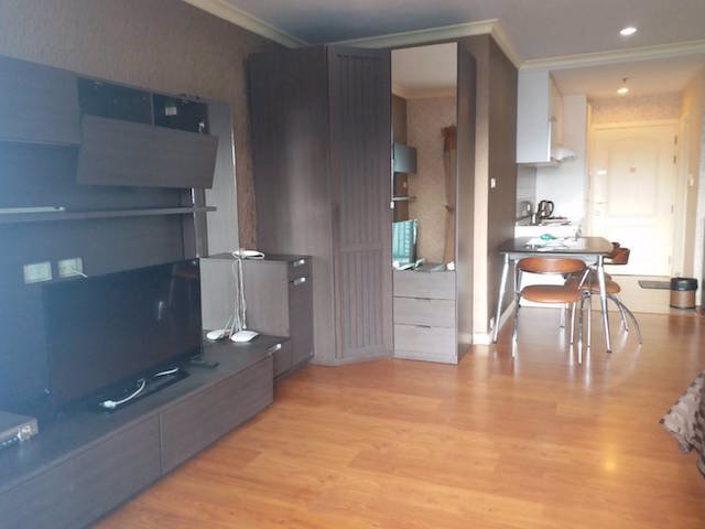 grand-parkview-asoke-fully-furnished-ready-to-move-in-bts-asoke