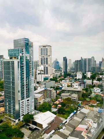 one-x-sukhumvit-26-beautiful-view-28th-floor-fully-furnished-bts-phrom-phong