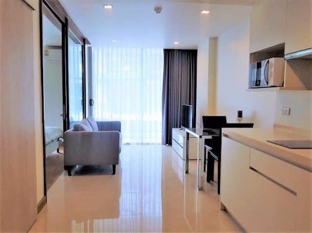 downtown-sukhumvit-49-peaceful-beautiful-private-room-bts-thong-lo