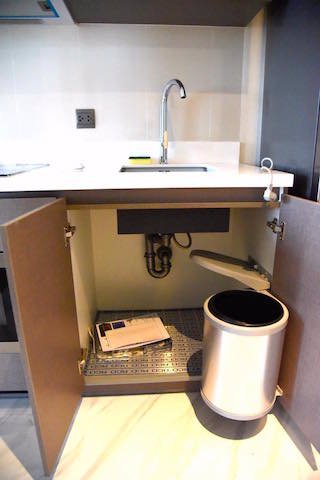 rhythm-ekamai-beautiful-view-16th-floor-ready-to-move-in-bts-ekkamai