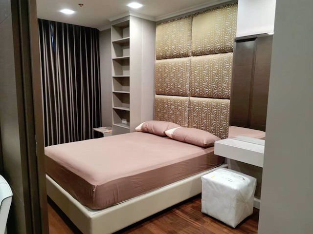 the-metropolis-samrong-2-bedrooms-fully-furnished-beautiful-bts-samrong