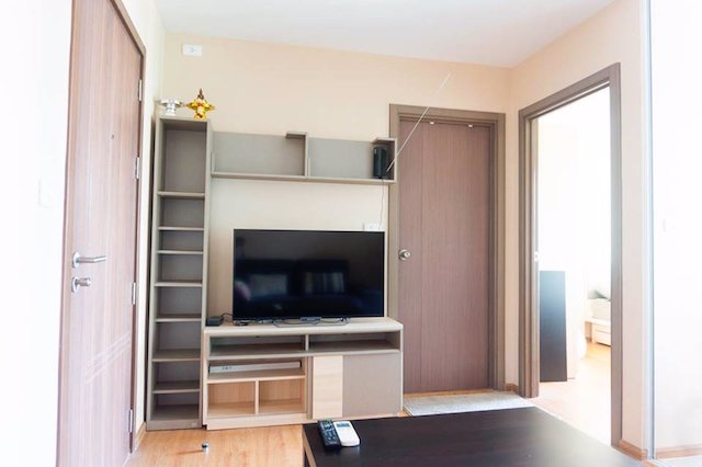 the-base-sukhumvit-77-beautiful-decoration-and-view-23rd-floor-bts-on-nut