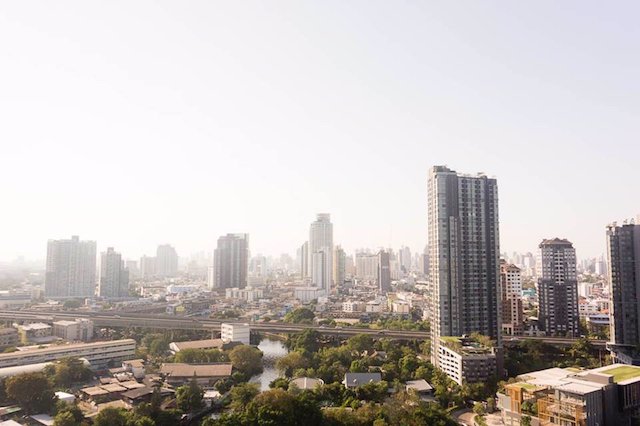 the-base-sukhumvit-77-beautiful-decoration-and-view-23rd-floor-bts-on-nut