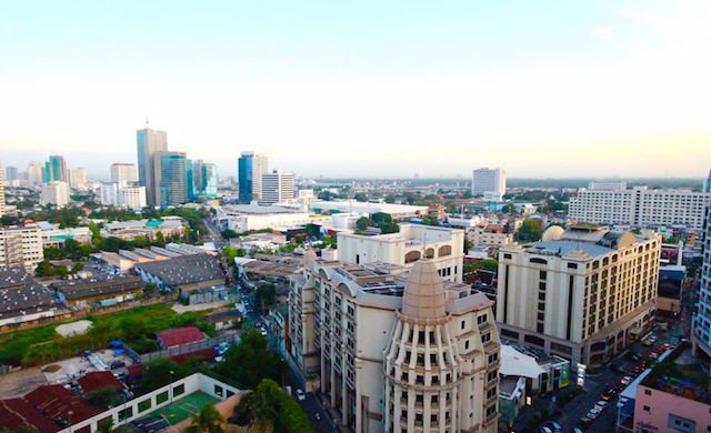 the-lumpini-24-beautiful-view-14th-floor-peaceful-private-bts-phrom-phong