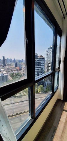 for-sale-the-base-park-west-sukhumvit-77-fully-furnished-ready-to-move-in-bts-on-nut