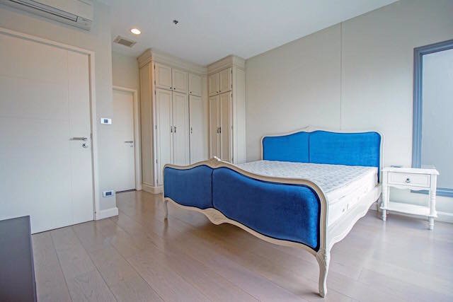 the-crest-sukhumvit-34-fully-furnished-beautiful-view-bts-phrom-phong