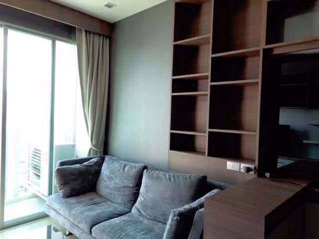 sky-walk-condominium-fully-furnished-peaceful-private-bts-phra-khanong