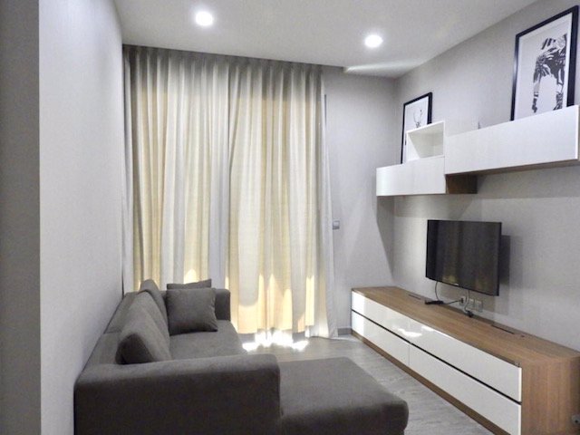 keyne-by-sansiri-fully-furnished-clean-peaceful-beautiful-view-bts-thonglor
