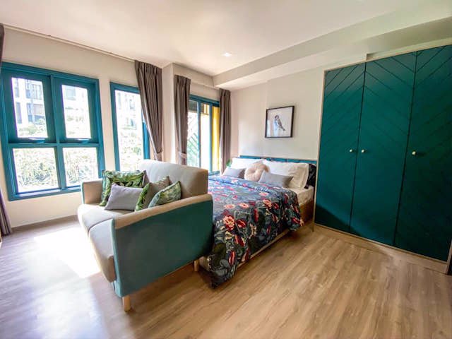 the-base-sukhumvit-50-nice-room-clean-fully-furnished-bts-onnut