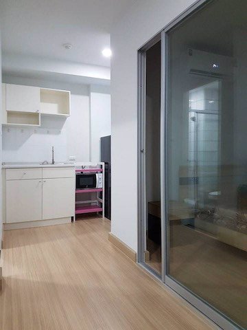 deco-condo-fully-furnished-beautiful-and-peaceful-bts-bearing