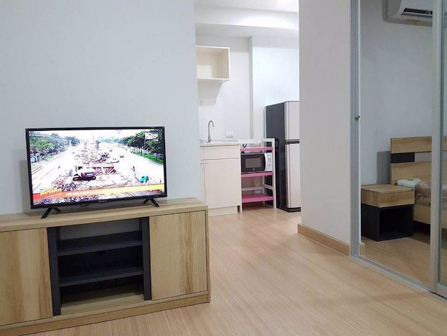 deco-condo-fully-furnished-beautiful-and-peaceful-bts-bearing