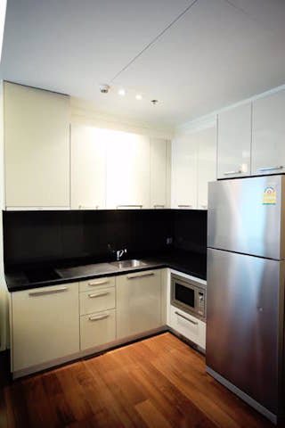 quattro-thonglor-fully-furnished-clean-private-bts-thonglor