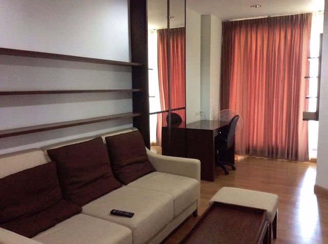 the-address-sukhumvit-42-fully-furnished-ready-to-move-in-near-ekkamai-bts