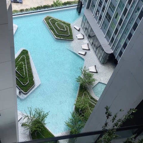 ideo-q-chula-samyan-clean-fully-furnished-beautiful-view-floor-23-mrt-sam-yan