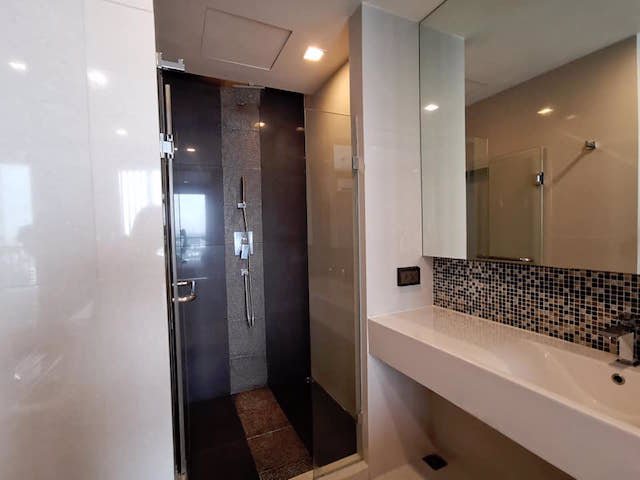 rhythm-sukhumvit-44-14th-floor-beautiful-view-fully-furnished-bts-phra-khanong