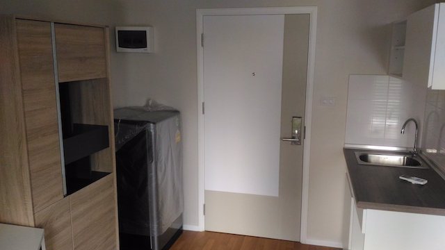 lumpini-place-bangna-km-3-fully-furnished-beautiful-and-private-next-central-bangna