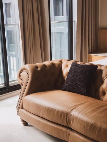 noble-ploenchit-large-fully-furnished-private-bts-ploenchit