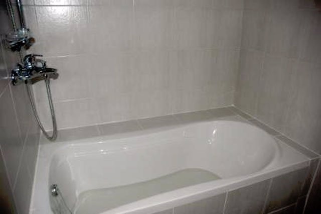 one-x-sukhumvit-26-fully-furnished-large-private-room-bts-phrom-phong