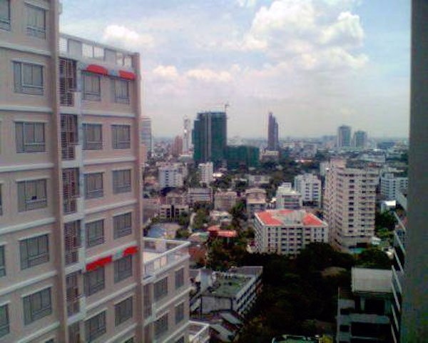 one-x-sukhumvit-26-fully-furnished-large-private-room-bts-phrom-phong