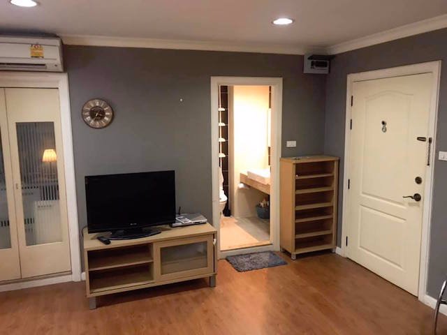 lumpini-suit-sukhumvit-41-beautiful-decoration-clean-private-bts-phrom-phong