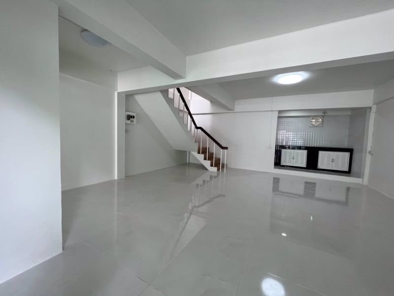 ขาย-หมู่บ้าน-ชลเทพ-บางพลี-สมุทรปราการ