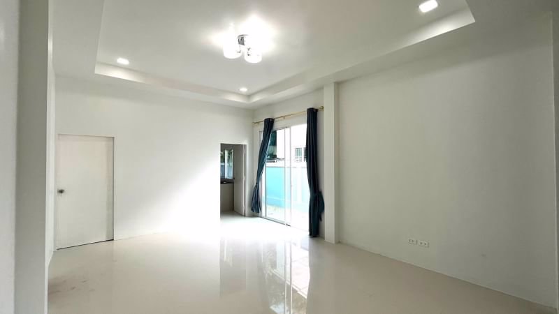 หมู่บ้านพีนัท-ลิตเติ้ลเฮ้าส์-ปลวกแดง-ระยอง