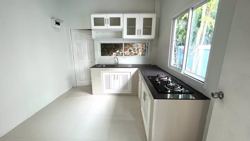 หมู่บ้านพีนัท-ลิตเติ้ลเฮ้าส์-ปลวกแดง-ระยอง